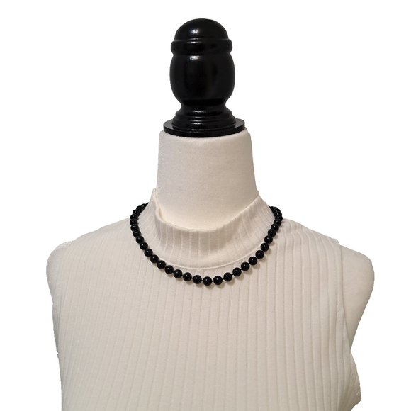 Vintage 80s Black Beaded Necklace with Button Earrings - Picture 4 of 5